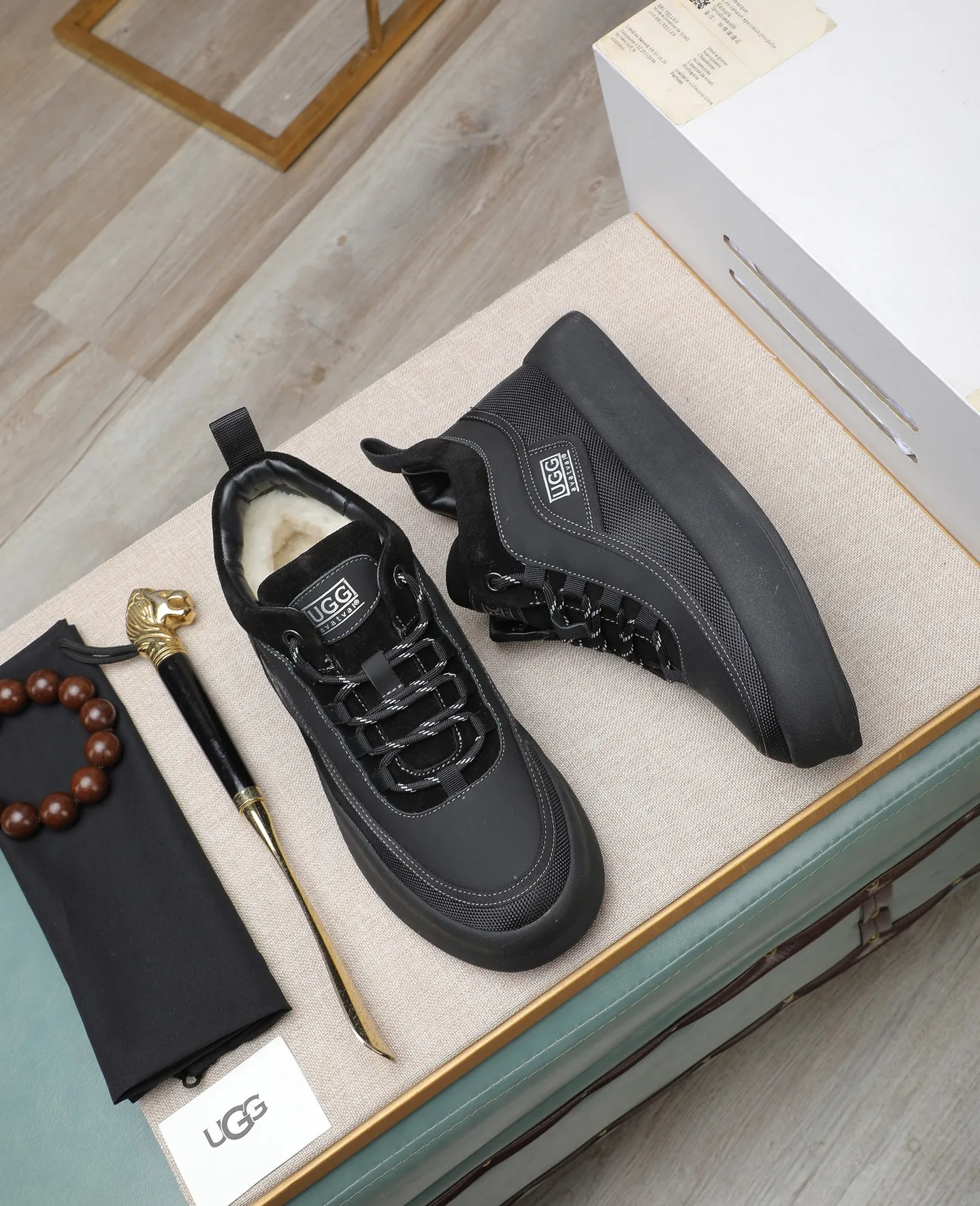 Men's shoes 💰660 IUGGI new retro presbyopia men's shoes, casual and versatile, full of high-end sense, fashionable, luxury and personalized style, joint style, retro presbyopia factor, full of handsome style, first layer suede cowhide, lining wool, rubber outsole, light and non-slip size: 39-44